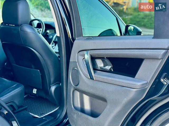 Чорний Ленд Ровер Discovery Sport, об'ємом двигуна 2 л та пробігом 94 тис. км за 28500 $, фото 23 на Automoto.ua