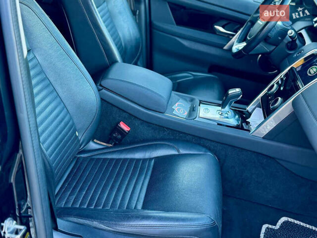 Чорний Ленд Ровер Discovery Sport, об'ємом двигуна 2 л та пробігом 94 тис. км за 28500 $, фото 21 на Automoto.ua