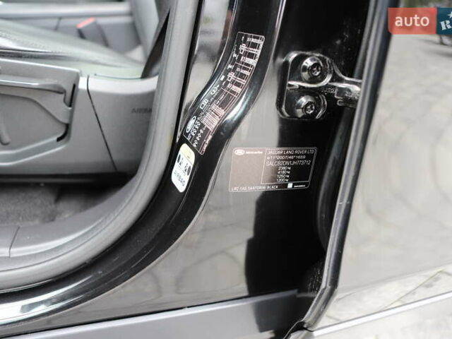 Черный Ленд Ровер Discovery Sport, объемом двигателя 2 л и пробегом 142 тыс. км за 23899 $, фото 120 на Automoto.ua