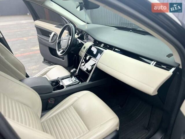 Чорний Ленд Ровер Discovery Sport, об'ємом двигуна 2 л та пробігом 160 тис. км за 28500 $, фото 30 на Automoto.ua