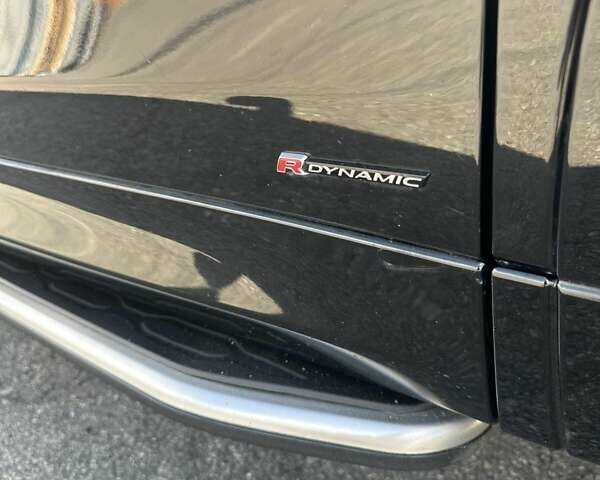 Черный Ленд Ровер Discovery Sport, объемом двигателя 2 л и пробегом 110 тыс. км за 32300 $, фото 18 на Automoto.ua