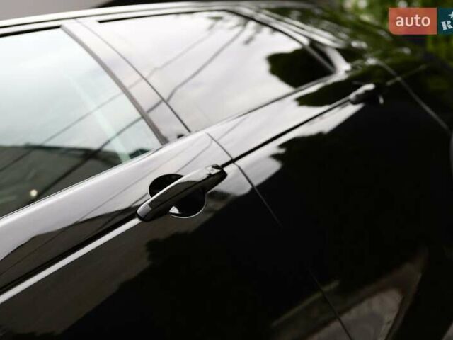 Черный Ленд Ровер Discovery Sport, объемом двигателя 2 л и пробегом 142 тыс. км за 23899 $, фото 15 на Automoto.ua