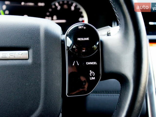 Черный Ленд Ровер Discovery Sport, объемом двигателя 2 л и пробегом 119 тыс. км за 29350 $, фото 13 на Automoto.ua