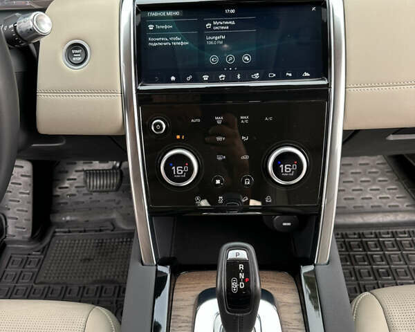 Черный Ленд Ровер Discovery Sport, объемом двигателя 2 л и пробегом 39 тыс. км за 33900 $, фото 37 на Automoto.ua