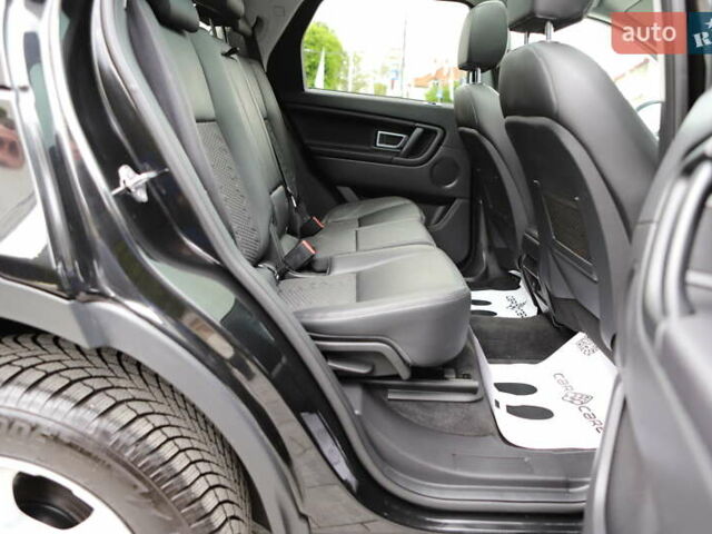 Черный Ленд Ровер Discovery Sport, объемом двигателя 2 л и пробегом 142 тыс. км за 23899 $, фото 150 на Automoto.ua