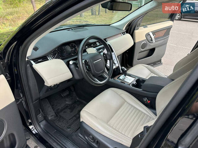 Ленд Ровер Discovery Sport 2020 в Киеве на Automoto.ua Черный Ленд Ровер Discovery Sport, объемом двигателя 2 л и пробегом 39 тыс. км за 34500 $, фото 38 на Automoto.ua