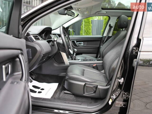 Черный Ленд Ровер Discovery Sport, объемом двигателя 2 л и пробегом 142 тыс. км за 23899 $, фото 119 на Automoto.ua