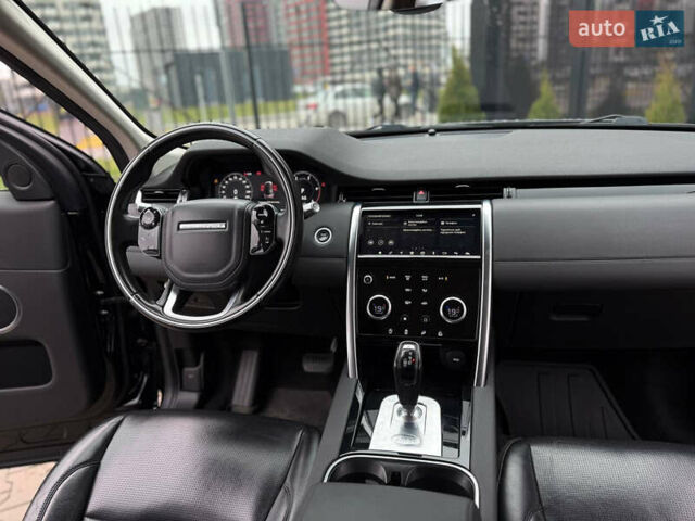 Черный Ленд Ровер Discovery Sport, объемом двигателя 2 л и пробегом 130 тыс. км за 35500 $, фото 21 на Automoto.ua