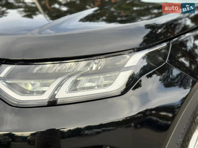 Ленд Ровер Discovery Sport 2020 в Киеве на Automoto.ua Черный Ленд Ровер Discovery Sport, объемом двигателя 2 л и пробегом 39 тыс. км за 34500 $, фото 5 на Automoto.ua