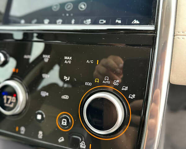 Ленд Ровер Discovery Sport 2020 в Киеве на Automoto.ua Черный Ленд Ровер Discovery Sport, объемом двигателя 2 л и пробегом 39 тыс. км за 34500 $, фото 78 на Automoto.ua
