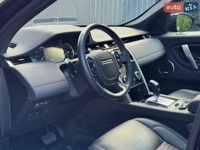 Черный Ленд Ровер Discovery Sport, объемом двигателя 2 л и пробегом 93 тыс. км за 23900 $, фото 24 на Automoto.ua