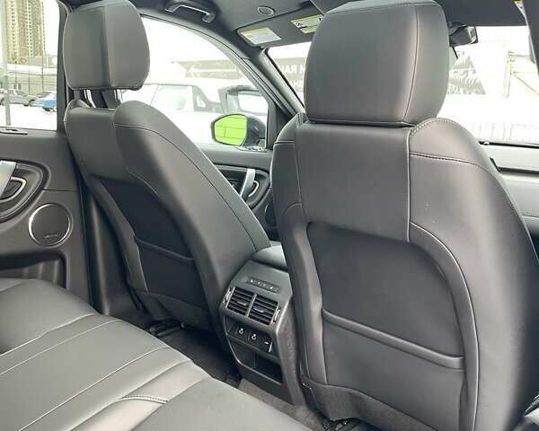 Черный Ленд Ровер Discovery Sport, объемом двигателя 2 л и пробегом 8 тыс. км за 51500 $, фото 23 на Automoto.ua