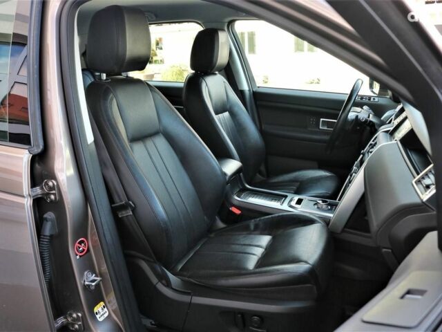 Коричневый Ленд Ровер Discovery Sport, объемом двигателя 0 л и пробегом 46 тыс. км за 16900 $, фото 11 на Automoto.ua