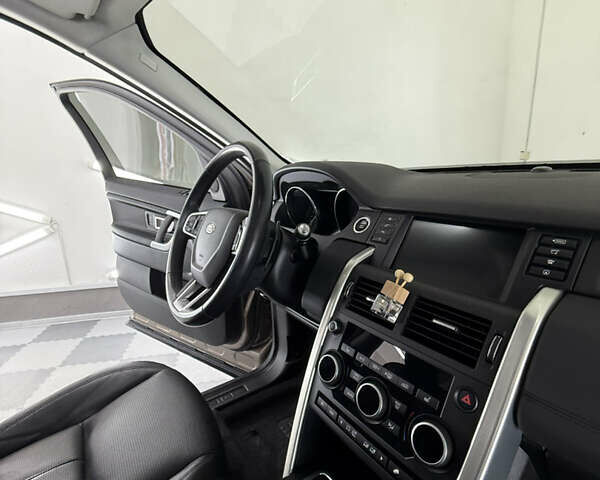 Коричневий Ленд Ровер Discovery Sport, об'ємом двигуна 2 л та пробігом 123 тис. км за 18999 $, фото 33 на Automoto.ua