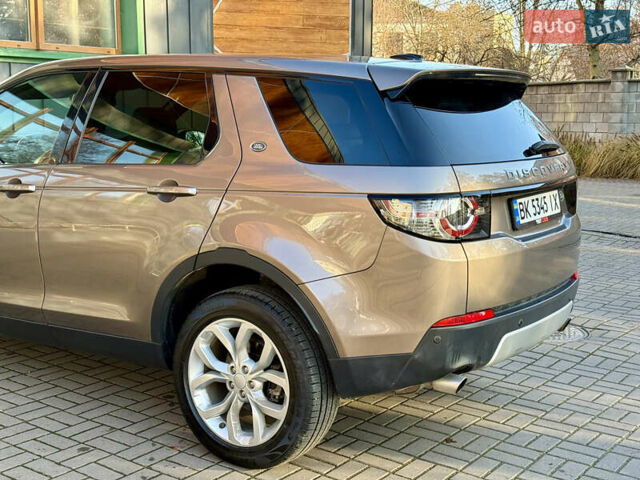 Коричневый Ленд Ровер Discovery Sport, объемом двигателя 2 л и пробегом 77 тыс. км за 17300 $, фото 18 на Automoto.ua