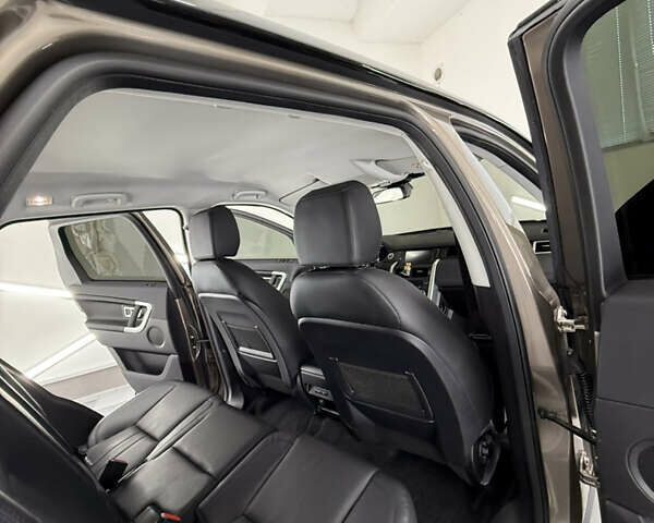 Коричневий Ленд Ровер Discovery Sport, об'ємом двигуна 2 л та пробігом 123 тис. км за 19599 $, фото 29 на Automoto.ua