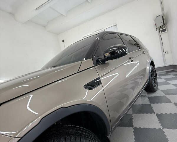 Коричневий Ленд Ровер Discovery Sport, об'ємом двигуна 2 л та пробігом 123 тис. км за 18999 $, фото 77 на Automoto.ua