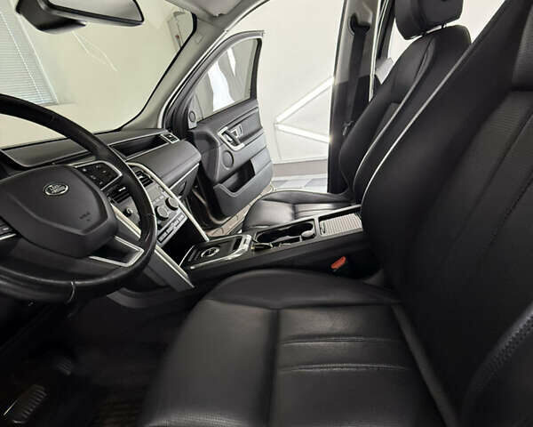 Коричневий Ленд Ровер Discovery Sport, об'ємом двигуна 2 л та пробігом 123 тис. км за 18999 $, фото 53 на Automoto.ua