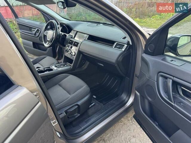 Коричневий Ленд Ровер Discovery Sport, об'ємом двигуна 2 л та пробігом 222 тис. км за 16700 $, фото 19 на Automoto.ua