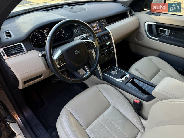 Коричневый Ленд Ровер Discovery Sport, объемом двигателя 2 л и пробегом 77 тыс. км за 17300 $, фото 30 на Automoto.ua