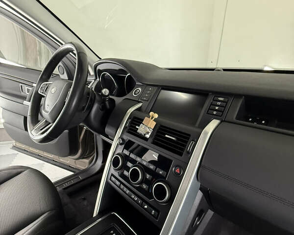 Коричневий Ленд Ровер Discovery Sport, об'ємом двигуна 2 л та пробігом 123 тис. км за 18999 $, фото 34 на Automoto.ua