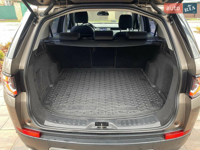 Коричневый Ленд Ровер Discovery Sport, объемом двигателя 2 л и пробегом 108 тыс. км за 29900 $, фото 9 на Automoto.ua