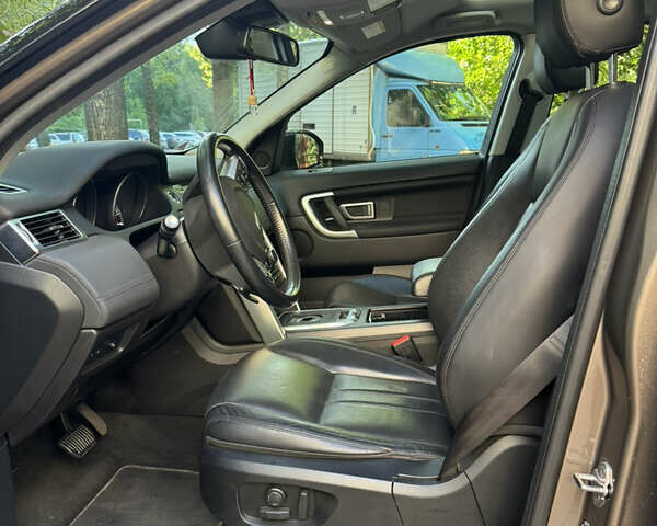 Коричневий Ленд Ровер Discovery Sport, об'ємом двигуна 2 л та пробігом 108 тис. км за 23000 $, фото 7 на Automoto.ua