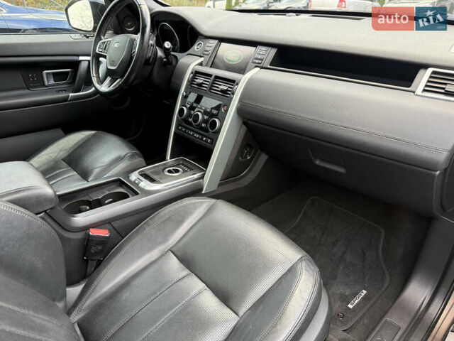 Ленд Ровер Discovery Sport 2016 в Львове на Automoto.ua Коричневый Ленд Ровер Discovery Sport, объемом двигателя 0 л и пробегом 181 тыс. км за 17500 $, фото 37 на Automoto.ua