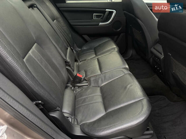 Ленд Ровер Discovery Sport 2016 в Львове на Automoto.ua Коричневый Ленд Ровер Discovery Sport, объемом двигателя 0 л и пробегом 181 тыс. км за 17500 $, фото 72 на Automoto.ua