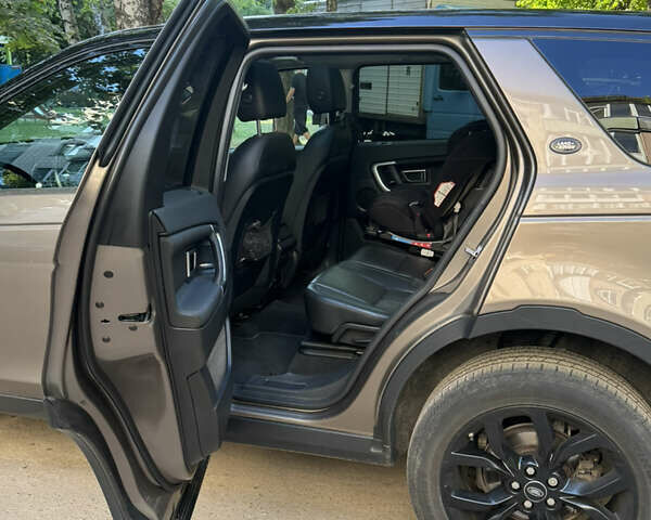 Коричневий Ленд Ровер Discovery Sport, об'ємом двигуна 2 л та пробігом 108 тис. км за 23000 $, фото 11 на Automoto.ua