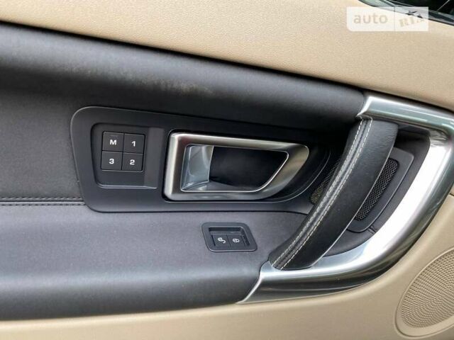 Коричневый Ленд Ровер Discovery Sport, объемом двигателя 2 л и пробегом 104 тыс. км за 20500 $, фото 12 на Automoto.ua