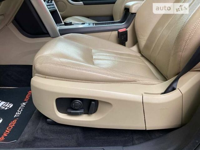 Коричневый Ленд Ровер Discovery Sport, объемом двигателя 2 л и пробегом 104 тыс. км за 20500 $, фото 16 на Automoto.ua