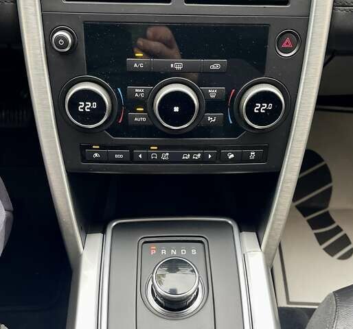 Красный Ленд Ровер Discovery Sport, объемом двигателя 2 л и пробегом 170 тыс. км за 18450 $, фото 52 на Automoto.ua