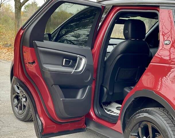Красный Ленд Ровер Discovery Sport, объемом двигателя 2 л и пробегом 170 тыс. км за 18450 $, фото 35 на Automoto.ua