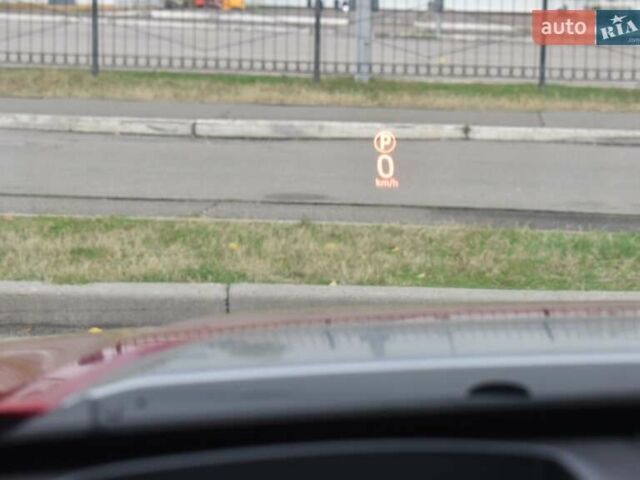 Красный Ленд Ровер Discovery Sport, объемом двигателя 2 л и пробегом 66 тыс. км за 20700 $, фото 4 на Automoto.ua