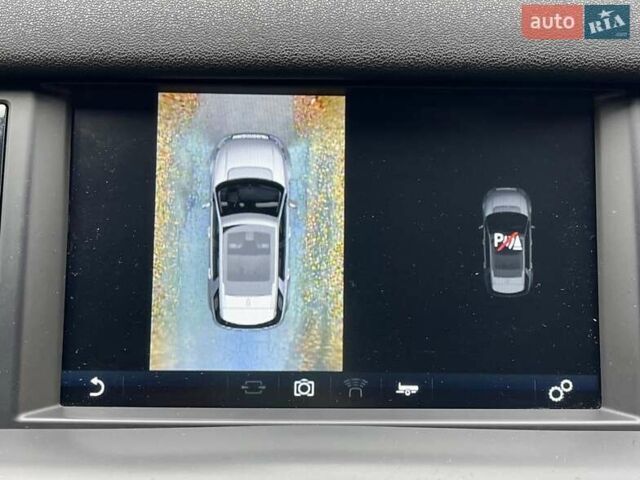 Красный Ленд Ровер Discovery Sport, объемом двигателя 2 л и пробегом 170 тыс. км за 18450 $, фото 53 на Automoto.ua
