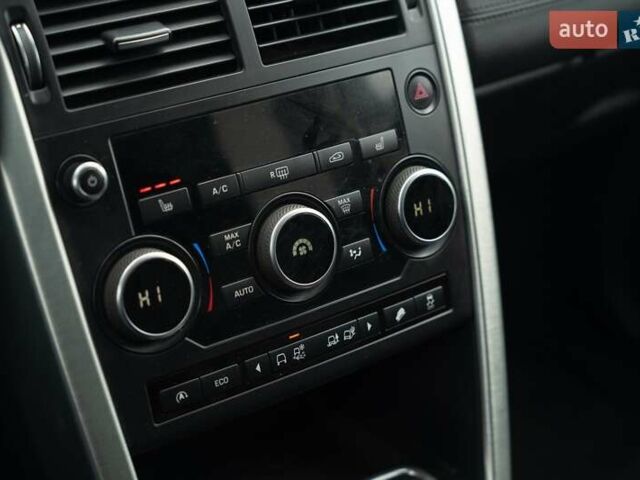 Червоний Ленд Ровер Discovery Sport, об'ємом двигуна 2 л та пробігом 179 тис. км за 19900 $, фото 30 на Automoto.ua