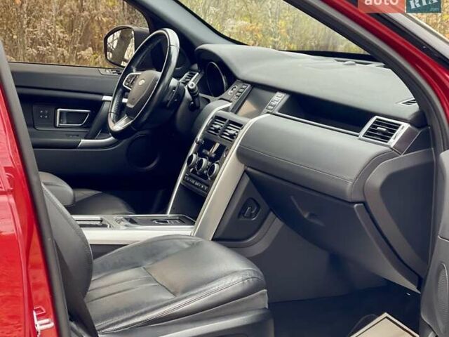 Красный Ленд Ровер Discovery Sport, объемом двигателя 2 л и пробегом 170 тыс. км за 18450 $, фото 28 на Automoto.ua