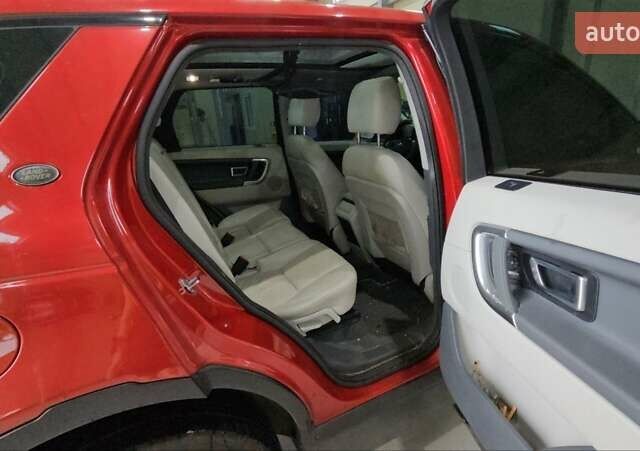 Красный Ленд Ровер Discovery Sport, объемом двигателя 2 л и пробегом 111 тыс. км за 16550 $, фото 9 на Automoto.ua