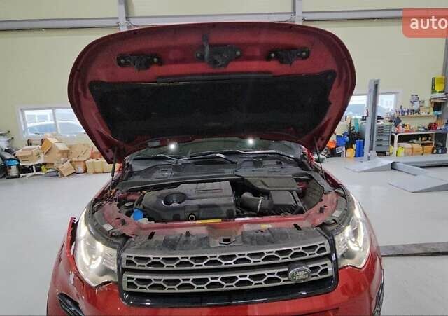 Красный Ленд Ровер Discovery Sport, объемом двигателя 2 л и пробегом 111 тыс. км за 16550 $, фото 14 на Automoto.ua