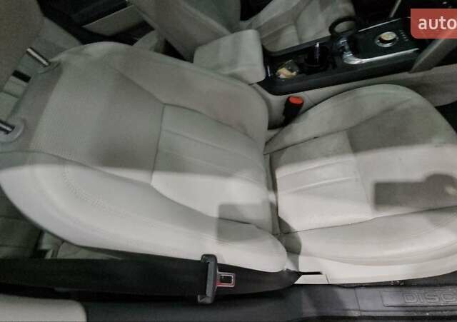 Красный Ленд Ровер Discovery Sport, объемом двигателя 2 л и пробегом 111 тыс. км за 16550 $, фото 22 на Automoto.ua