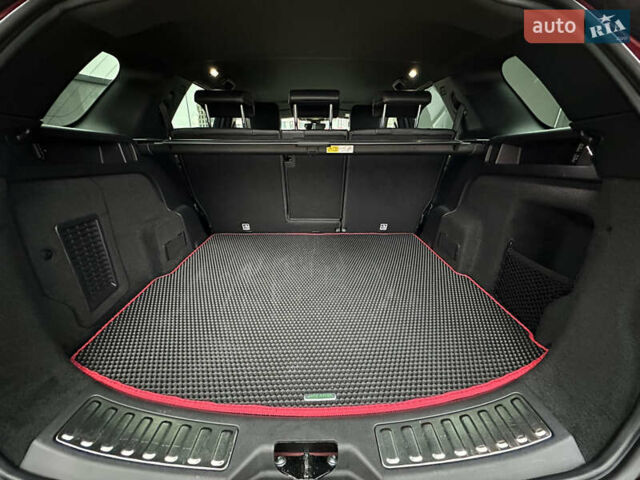 Красный Ленд Ровер Discovery Sport, объемом двигателя 2 л и пробегом 69 тыс. км за 39500 $, фото 31 на Automoto.ua