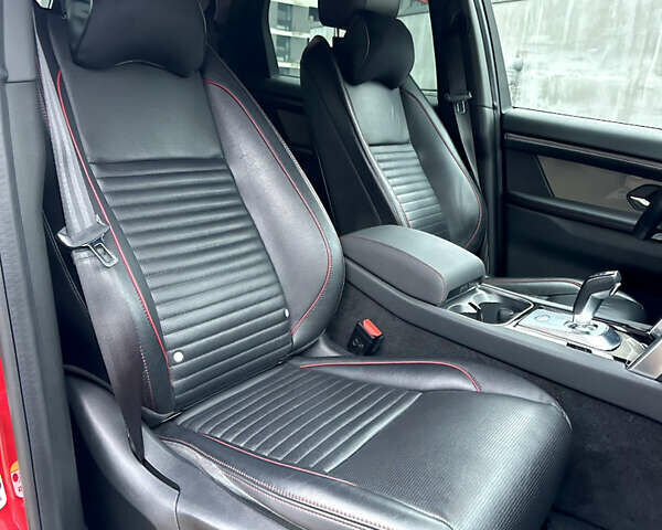 Красный Ленд Ровер Discovery Sport, объемом двигателя 2 л и пробегом 69 тыс. км за 39500 $, фото 13 на Automoto.ua