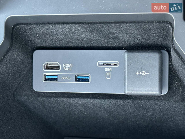 Красный Ленд Ровер Discovery Sport, объемом двигателя 2 л и пробегом 69 тыс. км за 39500 $, фото 36 на Automoto.ua