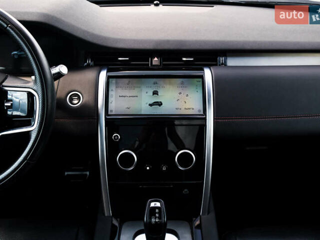 Красный Ленд Ровер Discovery Sport, объемом двигателя 2 л и пробегом 77 тыс. км за 45000 $, фото 21 на Automoto.ua