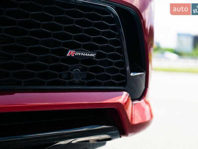 Красный Ленд Ровер Discovery Sport, объемом двигателя 2 л и пробегом 77 тыс. км за 45000 $, фото 8 на Automoto.ua