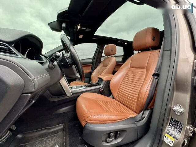 Ленд Ровер Discovery Sport, об'ємом двигуна 2.2 л та пробігом 139 тис. км за 23300 $, фото 28 на Automoto.ua