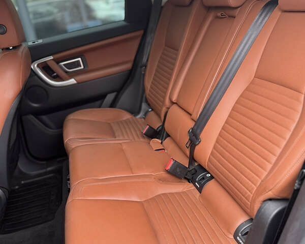Ленд Ровер Discovery Sport, об'ємом двигуна 2 л та пробігом 195 тис. км за 19600 $, фото 20 на Automoto.ua