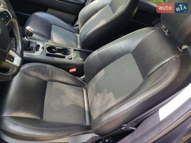 Ленд Ровер Discovery Sport, объемом двигателя 2 л и пробегом 98 тыс. км за 21500 $, фото 8 на Automoto.ua