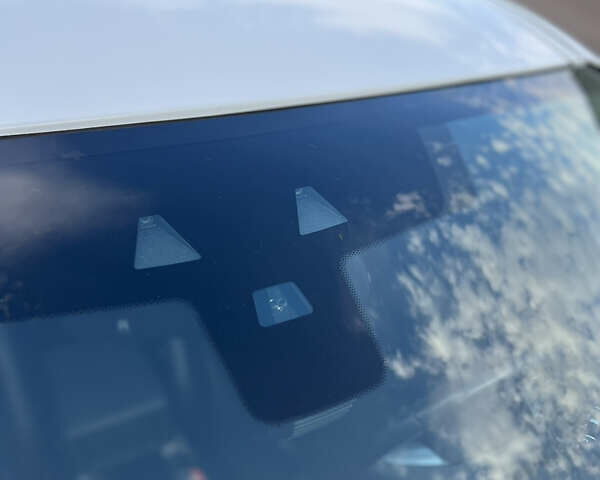 Ленд Ровер Discovery Sport, об'ємом двигуна 2 л та пробігом 95 тис. км за 20000 $, фото 25 на Automoto.ua